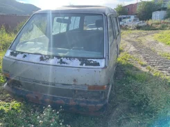 Nissan Vanette Largo ����