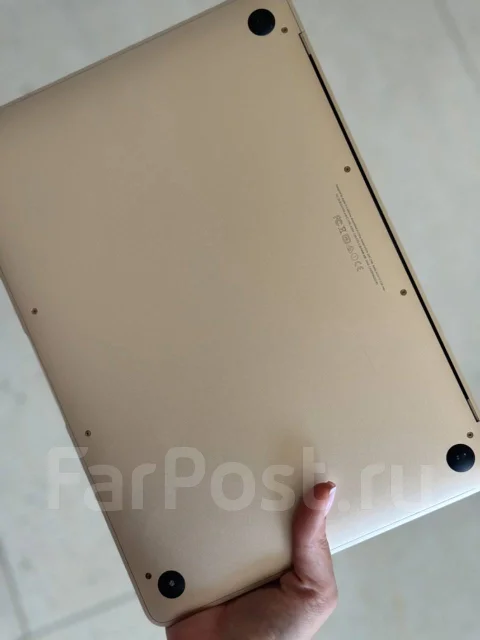 Apple MacBook 12 2015 Early. 12", 1,1����, ��� 8 ��, ���� 256���, WiFi: 1, Bluetooth: 1 ����