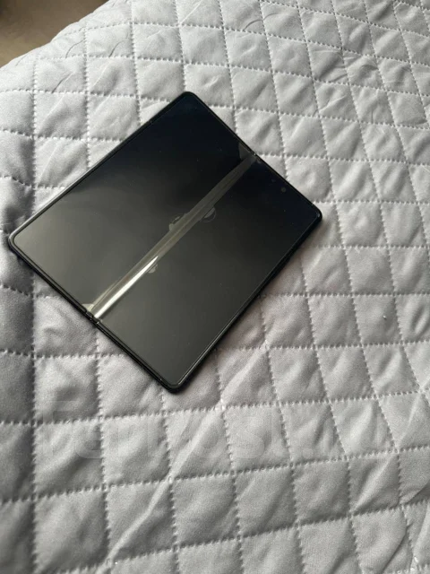 Samsung Galaxy Z Fold3 5G. �/�, 256 ��, ������ ����