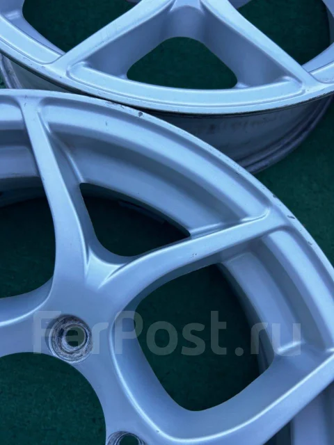 Bridgestone NR-979. 6.0x16", 5x139.7, ET20, �� 110,1���. ����