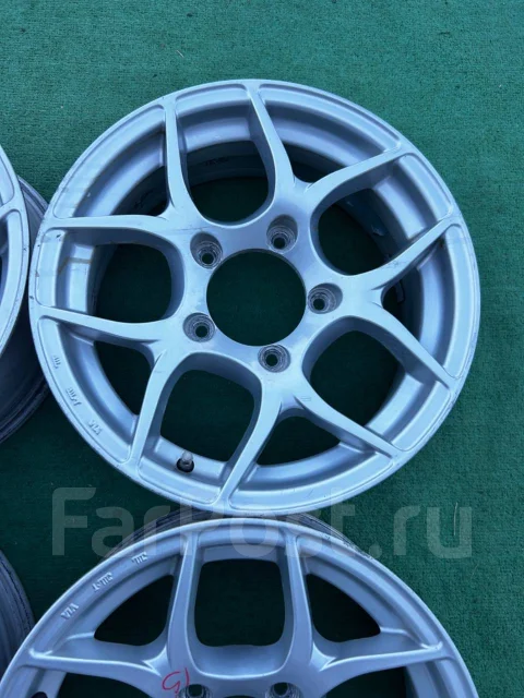 Bridgestone NR-979. 6.0x16", 5x139.7, ET20, �� 110,1���. ����