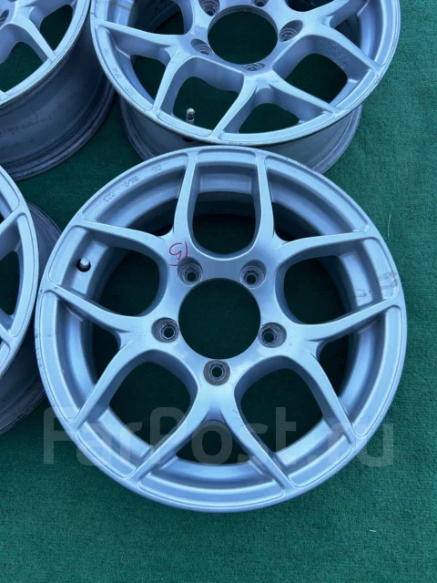 Bridgestone NR-979. 6.0x16", 5x139.7, ET20, �� 110,1���. ����