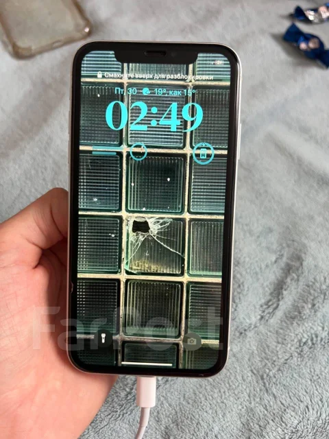 Apple iPhone Xr. �/�, 128 ��, ����� ����