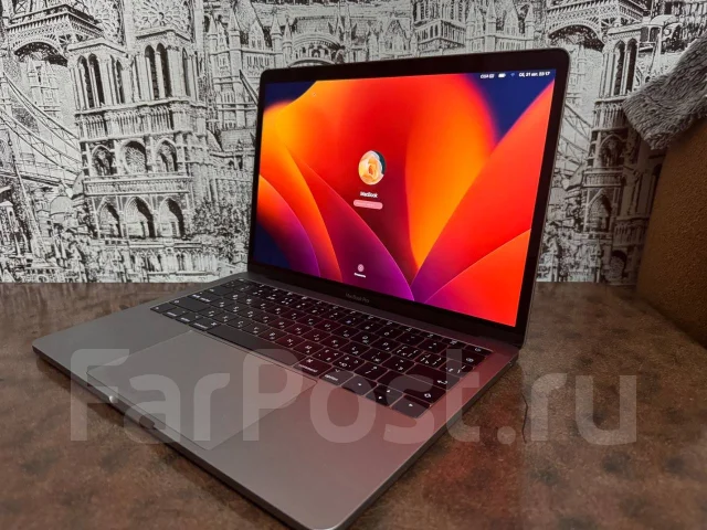 Apple MacBook Pro 13 2017 Mid. 13", 2,3����, ��� 8 ��, ���� 120���, WiFi: 1, Bluetooth: 1, ����������� �� 9��. ����