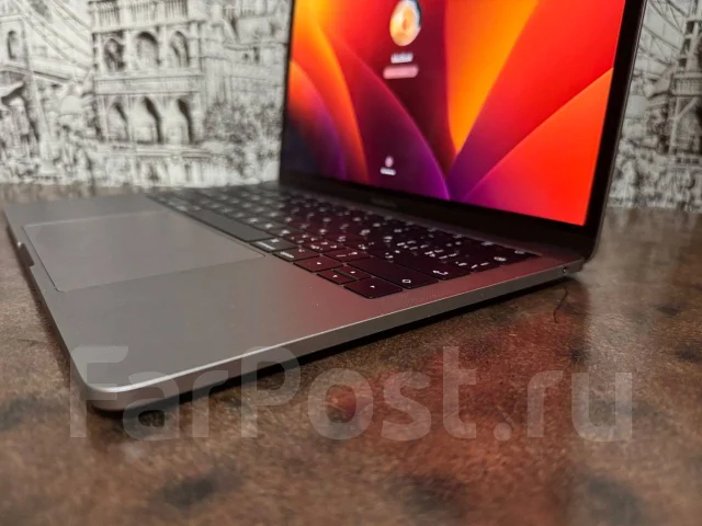 Apple MacBook Pro 13 2017 Mid. 13", 2,3����, ��� 8 ��, ���� 120���, WiFi: 1, Bluetooth: 1, ����������� �� 9��. ����