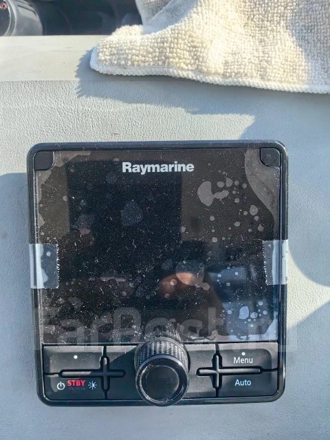 Yamaha UF-25. 1996 ���, ����� 7,6��., ��������� ���������, 150��.�., ������ ����