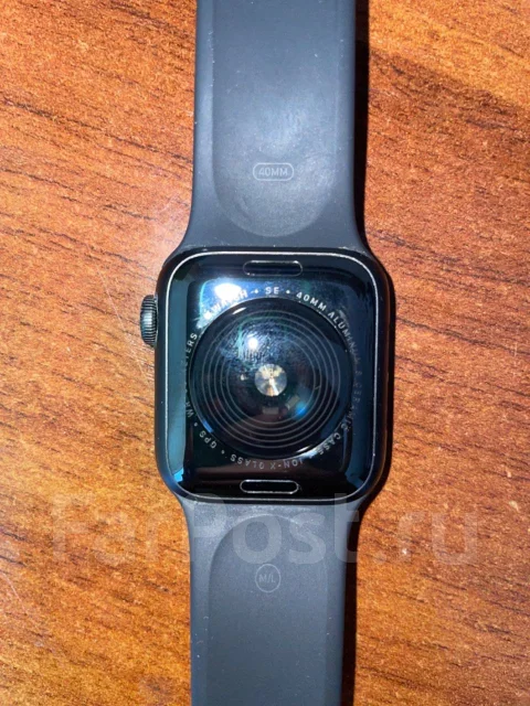 Apple Watch SE. GPS, NFC ����