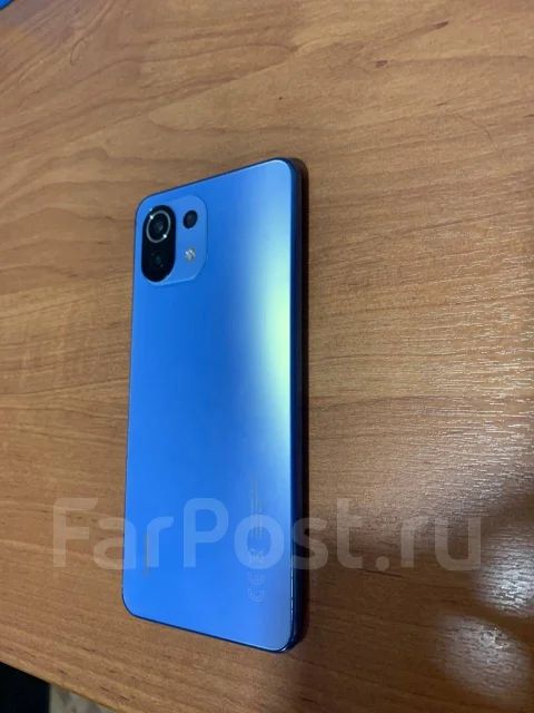 Xiaomi Mi 11 Lite. �/�, 128 ��, �����, 3G, 4G LTE, Dual-SIM, NFC ����