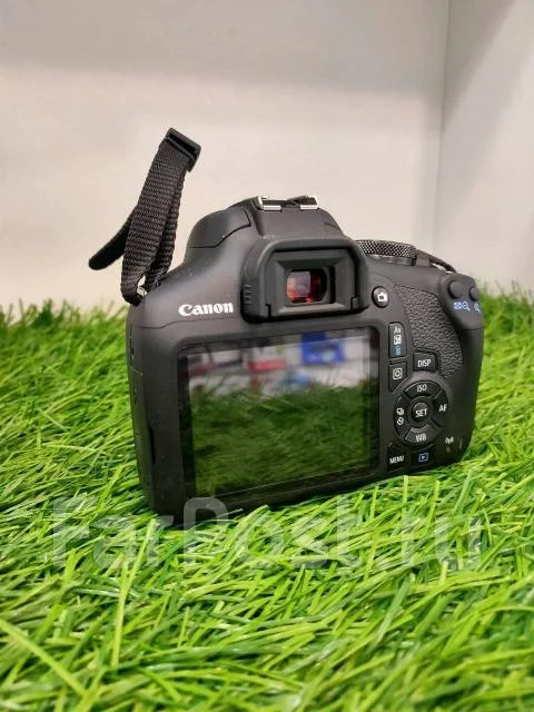 Canon EOS 2000D. 20 � ����� ��, ���: ��� ���� ����