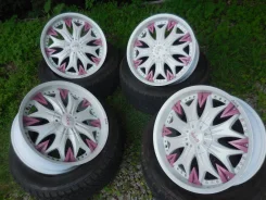 Dolce Wheels. 8.5x20", 6x139.7, ET18 ����