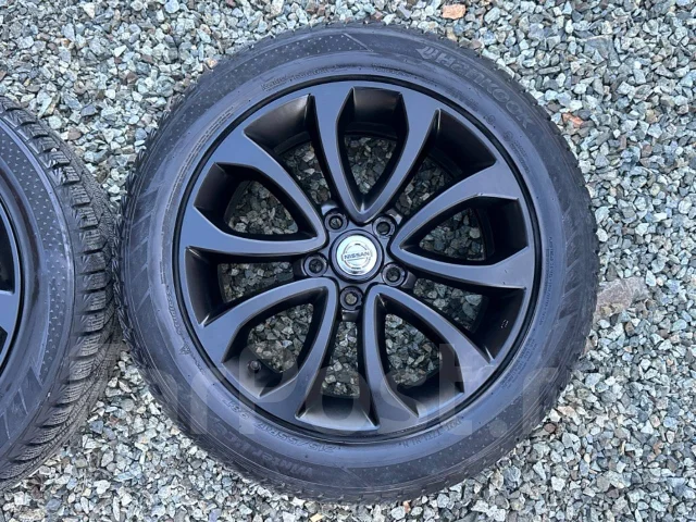 Продам комплект оригинальных колес Nissan Juke, 17