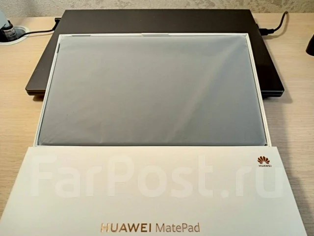 Huawei MatePad. 10.4 ������, ������ �� 8 �� ����