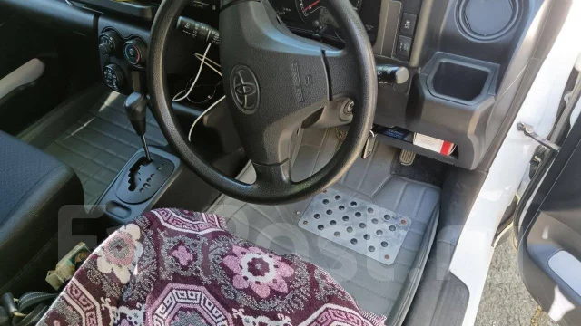 Toyota Probox. ��������, 4wd, 1.5 (103��.�.), ������, 111 000����. �� ����