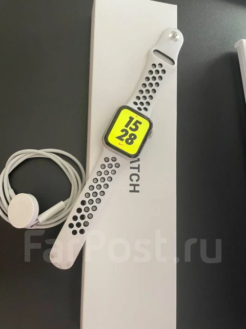 Apple Watch SE Nike. GPS ����