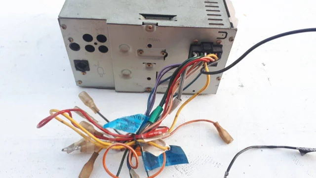 JVC KW ����