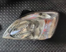 ���� ����� Kia Rio 921011G000 ����