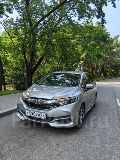 Honda Shuttle. ��������, 1.5 (110��.�.), ������, 99 999����. �� ����