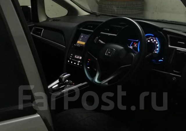 Honda Shuttle. ��������, 1.5 (110��.�.), ������, 99 999����. �� ����