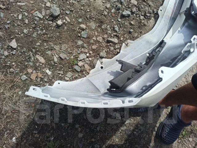 Nissan Leaf. ZE1 ����