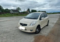 Toyota Vitz. ��������, ��������, 1.0 (71��.�.), ������, 216 505����. �� ����