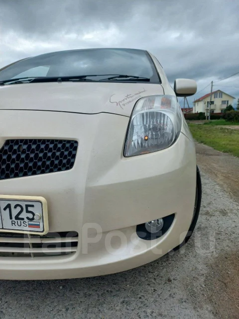 Toyota Vitz. ��������, ��������, 1.0 (71��.�.), ������, 216 505����. �� ����