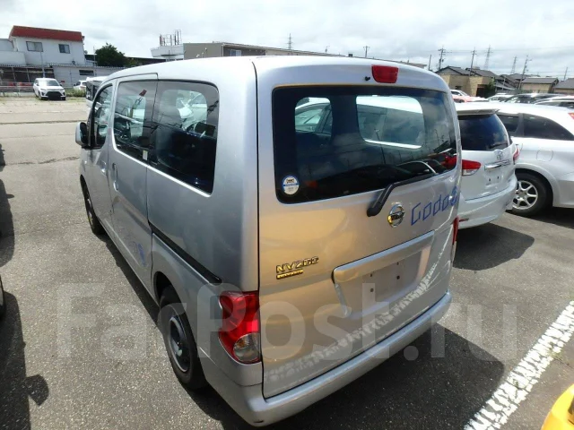 Nissan NV200. M20, HR16DE ����