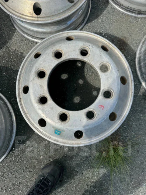 Alcoa. 6.75x19.5", 8x285, ET147, �� 222���. ����