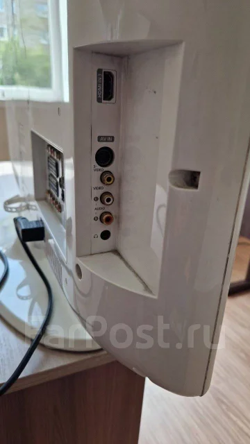 Samsung. LCD (��) ����