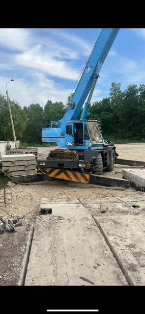 Kobelco RK250 ����
