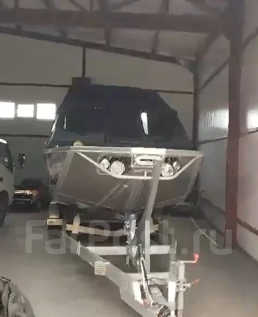 ��-��� 730. ����� 8,2��., ��������� ������������, 520��.�., ������ ����