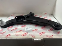 ����� �������� ����� ����� Mitsubishi Outlander CU2W, CU4W 03-08 4013A131 ����
