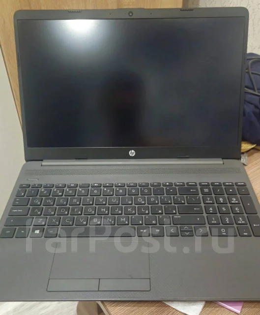HP 255 G8. 15.6", ��� 8 ��, ���� 256���, WiFi: 1, Bluetooth: 1, ����������� �� 8��. ����