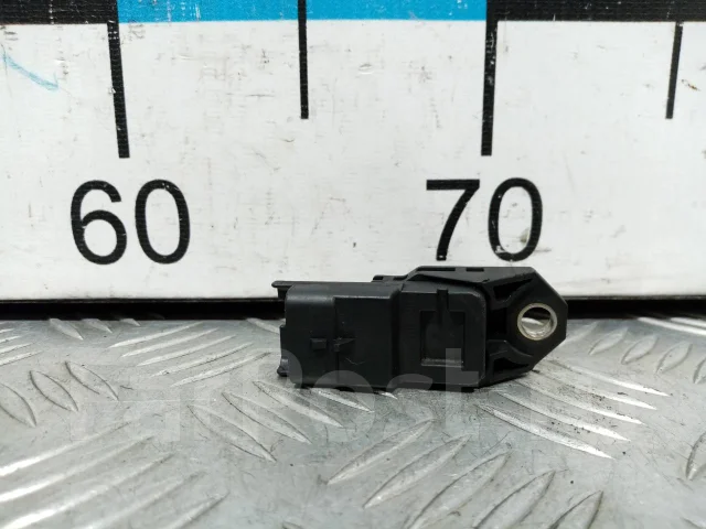 ������ ����������� [�/�] FORD 1796446 1796446 ����
