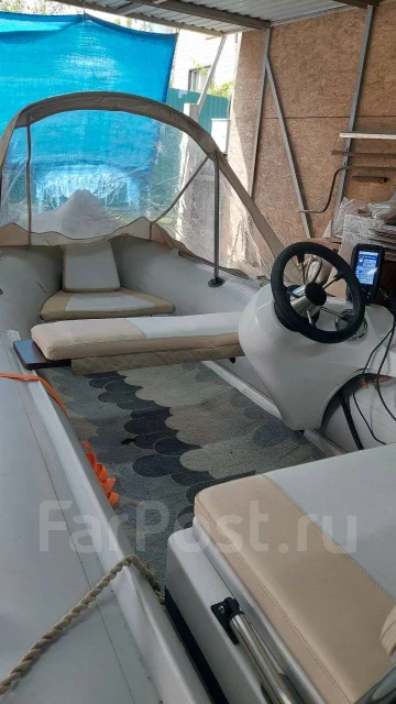 East Marine. ����� 4��., ��������� ���������, 20��.�., ������ ����