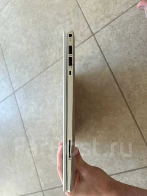 HP Pavilion 15-cw0003ur. 15.6", 2����, ��� 8 ��, ���� 149���, WiFi: 1, Bluetooth: 1 ����