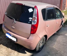 Mitsubishi Colt ����