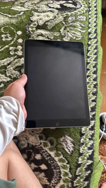Apple iPad 6. 10.9 ������, ������ 32 �� ����
