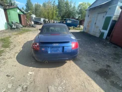 Audi TT ����