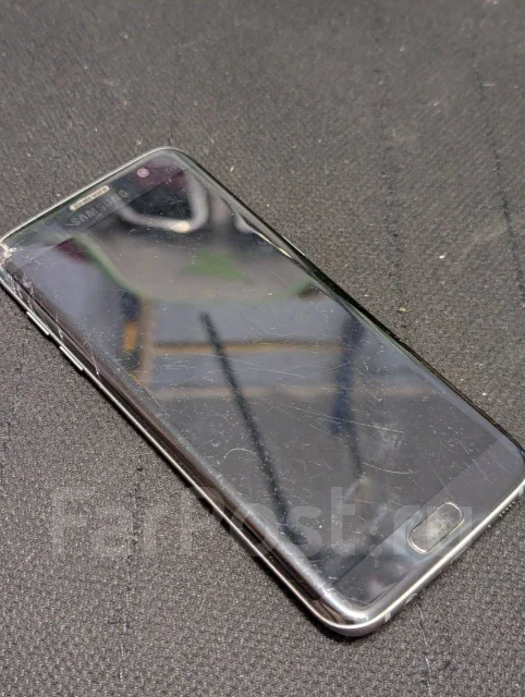 Samsung Galaxy S7 Edge. �/�, 32 ��, ������, 3G, 4G LTE, NFC ����