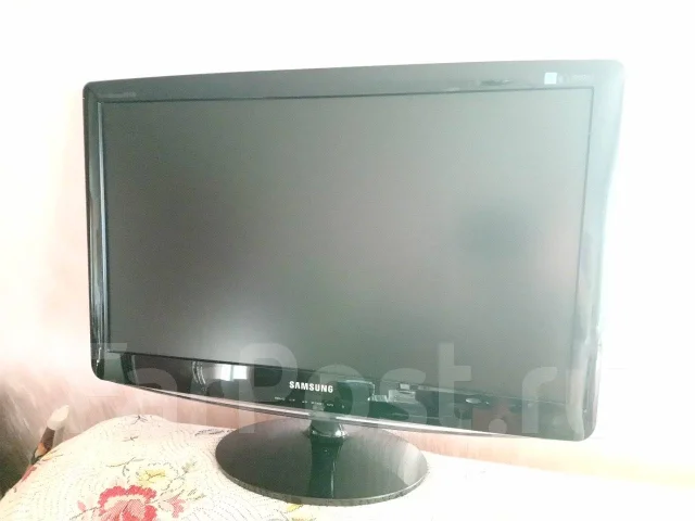 Samsung. 23.6", ���������� �� (LCD, LED, QLED) ����