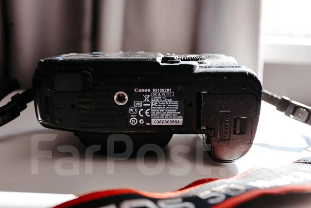 Canon EOS 5D Mark II ����