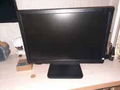 HP. 19", ���������� �� (LCD, LED, QLED) ����