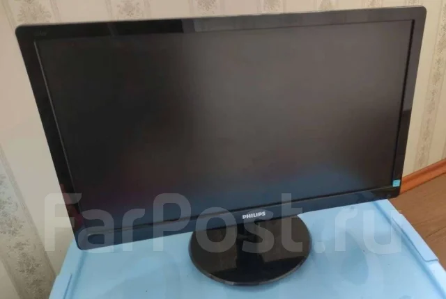 Philips. 22", ���������� �� (LCD, LED, QLED) ����