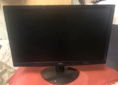 Fujitsu. 20", ���������� �� (LCD, LED, QLED) ����