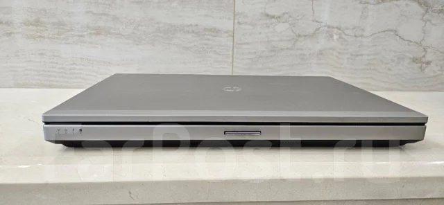 HP EliteBook. 14", 2,8����, ��� 8 ��, ���� 256���, WiFi: 1, Bluetooth: 1, ����������� �� 2��. ����