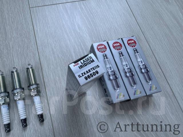 Комплект свечей Honda NGK Ilzkar7E11S Honda Odyssey RC4 96509 купить в ...