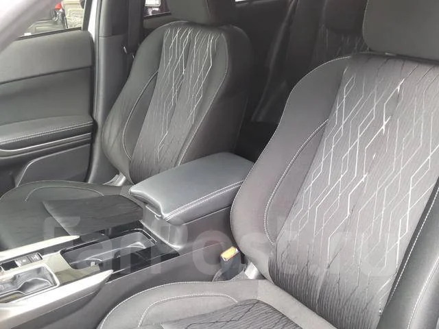 Mitsubishi Eclipse Cross. ��������, 4wd, 1.5 (150��.�.), ������, �/�. ��� ����� �� ������������ ����