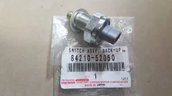 ������ ������� ���� Toyota 8421052050 ����