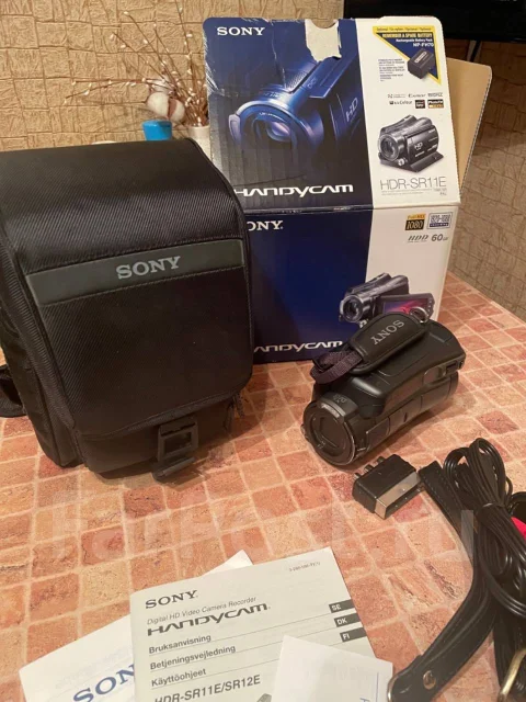 Sony HDR. 10 - 14.9 ��, ��� ��������� ����