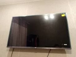 Xiaomi Mi TV 4. LCD (��) ����